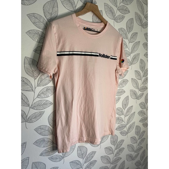 Hollister Co In It for Everyone Pink T-shirt, Size M - Picture 5 of 5